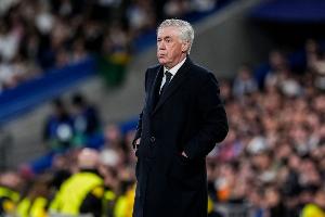 阿斯：巴萨欧冠出局，对皇马来说是一把“双刃剑”